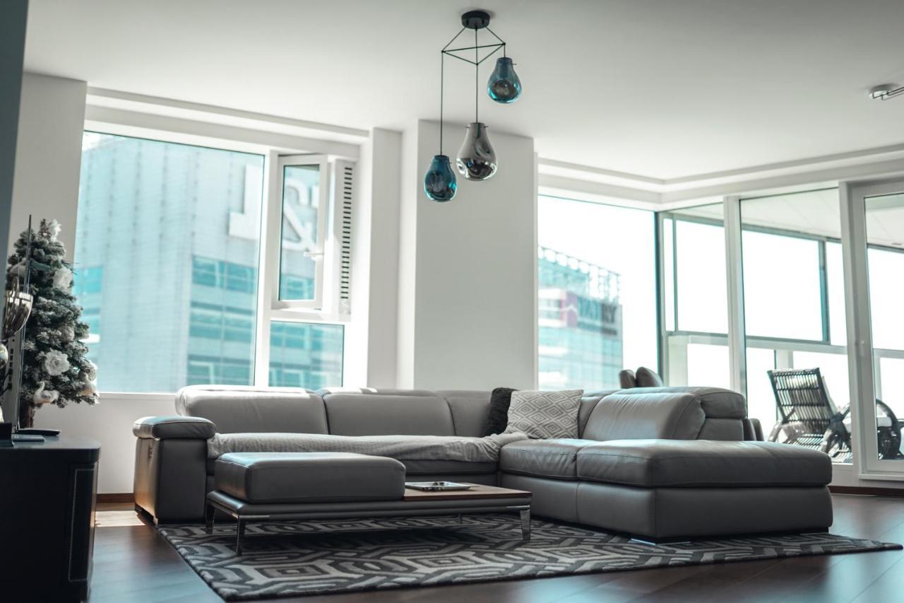 Voir Apartment Bratislava Luaran gambar