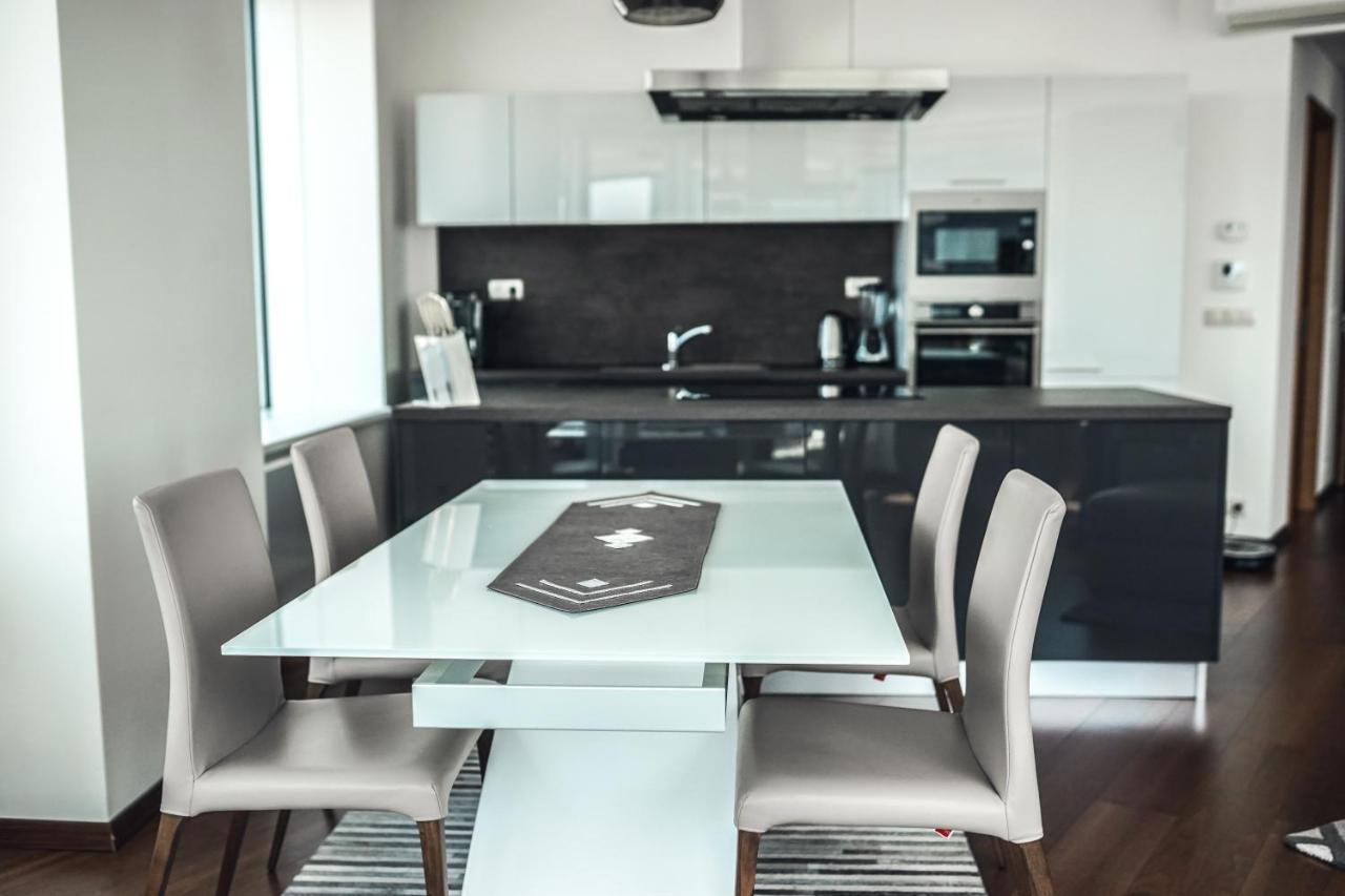 Voir Apartment Bratislava Luaran gambar